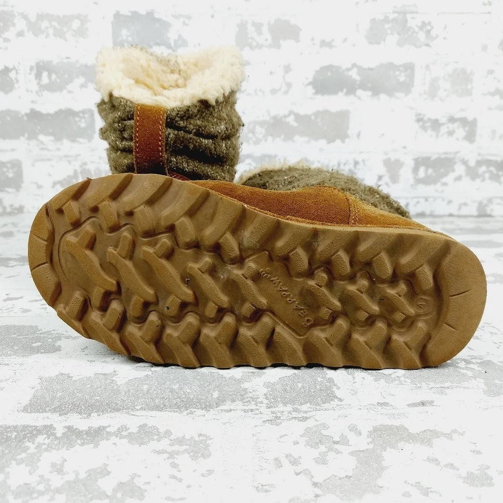 Bearpaw Virginia Brown Suede Round Toe Comfortable Flat Winter Snow Boots M712